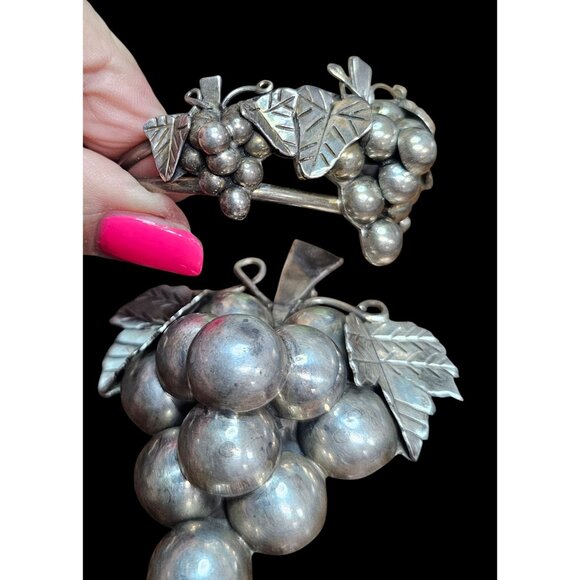 Vintage Mexico Sterling Silver Grape Cluster Jewelry 2 Bracelets 1 Pendant 114g - Picture 4 of 13